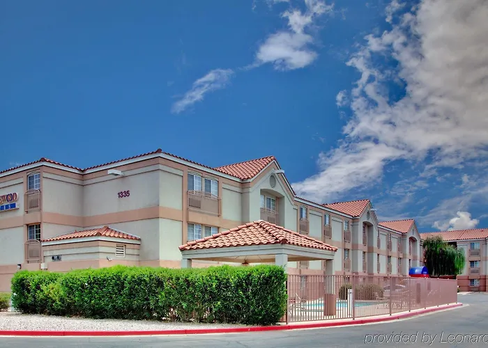 Hotel Sonesta Simply Phoenix 2*