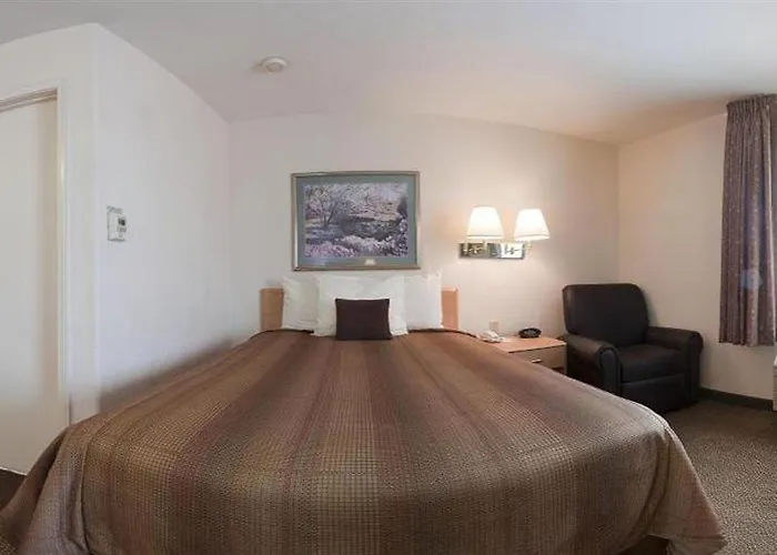 Sonesta Simply Phoenix Hotel 2*